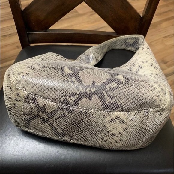 Michael KORS Python Leather Hobo Bag - Picture 5 of 10